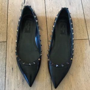Black studded Valentino flats